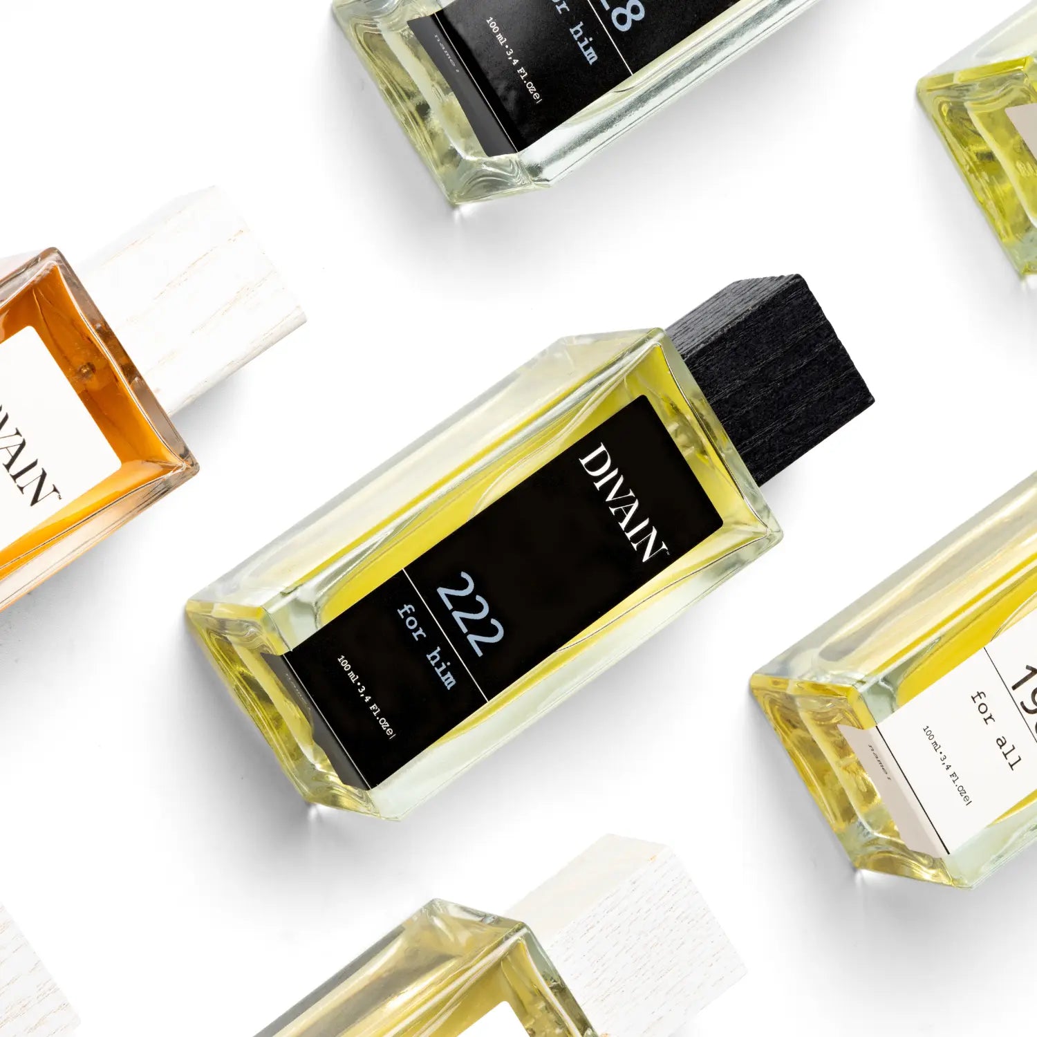 3 perfumes por $399